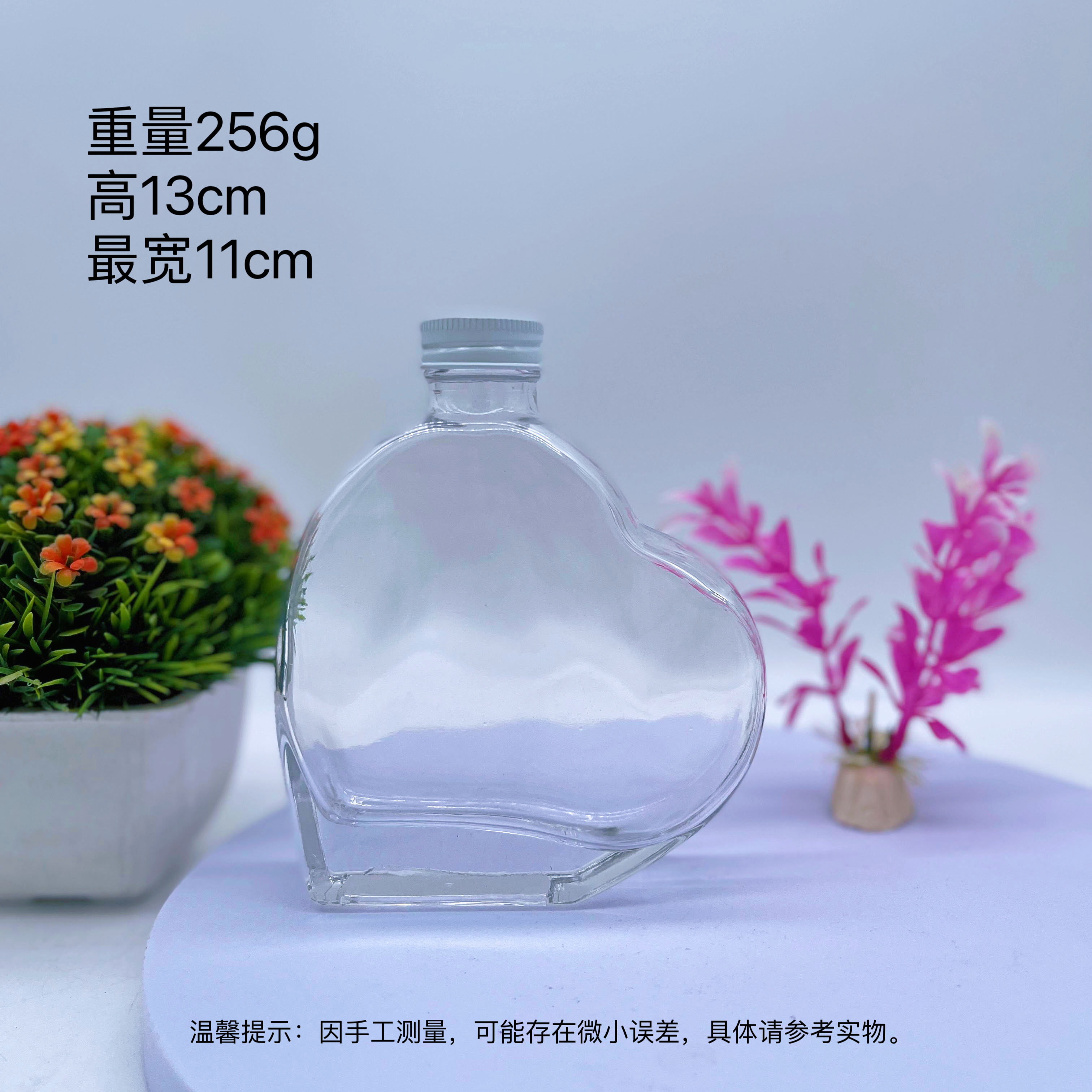 6oz Heart shape Spirit Gin Tequila Glass Bottle with screw cap 